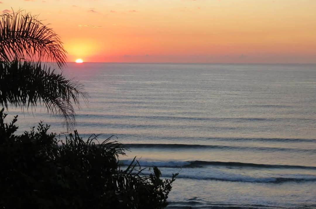 Pousada Pimenta Rosa - Praia Do Rosa - Sc Экстерьер фото